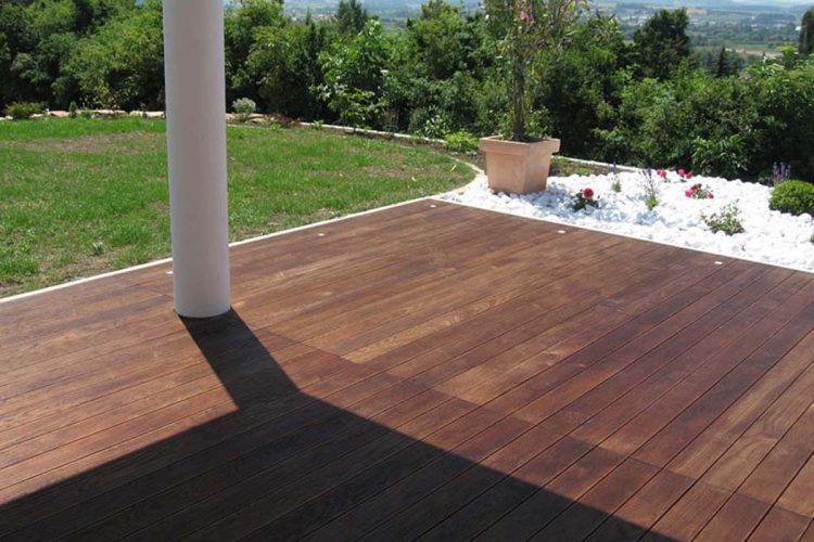 Terrassenbeläge aus Holz - Terrassendielen in jeder Holzart - PICHLER